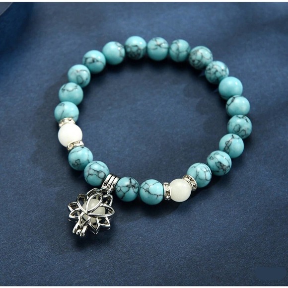Natural Luminous Glowing Lotus Flower charm Stone Bracelet - Picture 3 of 6